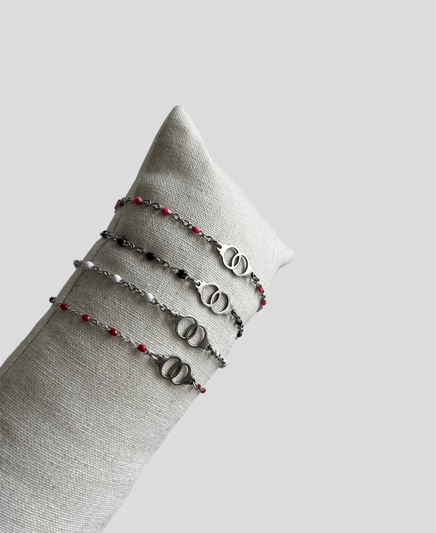 Bracelets menottes